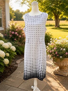 Voir Voir White Midi Dress with Black Dot Ombre